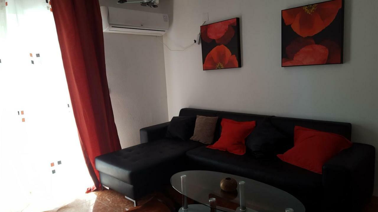 Appartement Avec Piscine San Vicente Raspeig Exterior photo